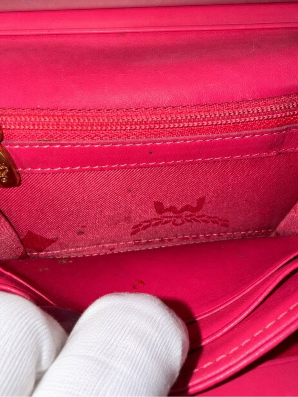 MCM Rare Sweet Visetos Cherry Heart Trifold Wallet Limited Edition 2012 with COA - Picture 11 of 16